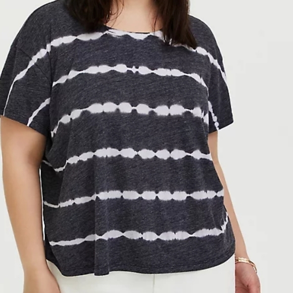 Torrid Tie Dye Relaxed Fit Crop Tee - Picture 1 of 4